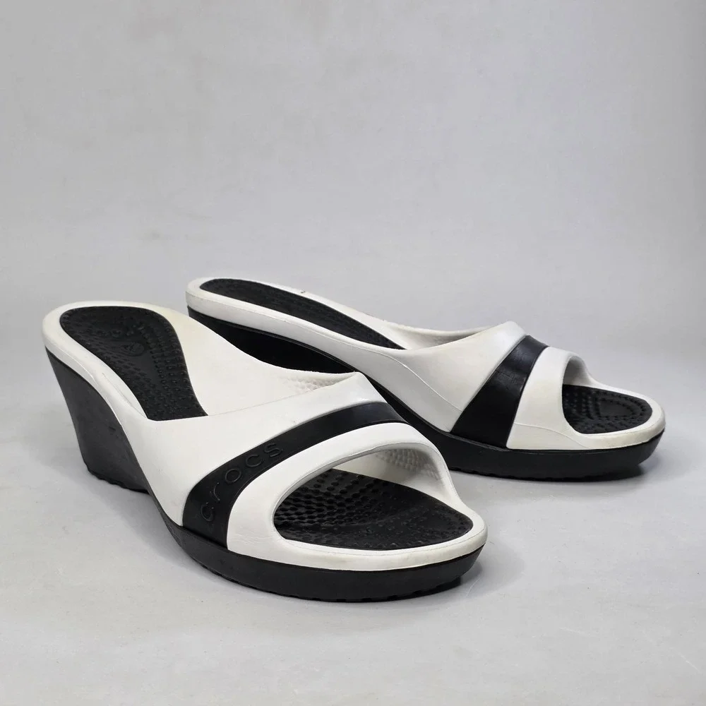 Crocs Sassari Wedge Sandals Women's Size 7 Black White Slides Slip On Shoes